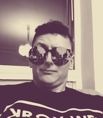 Its_Mr_Tom's profile picture. dev, frontend, @ngular, js, photograpy