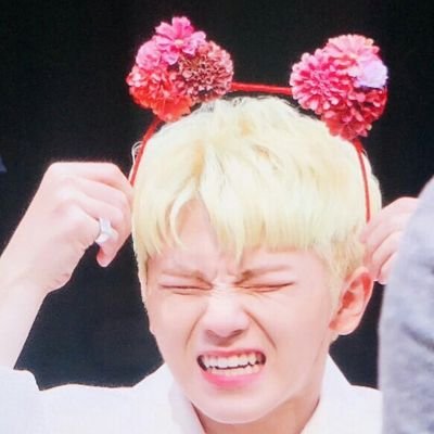 My name is woozi
seventeen