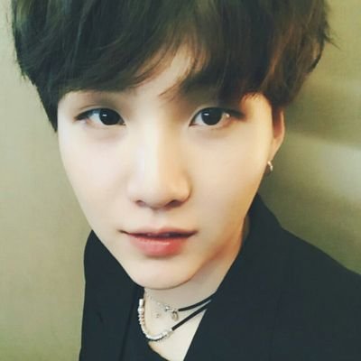 BTS loves ARMYs strong power thank you❤
Follow me and I'll follow you back😊