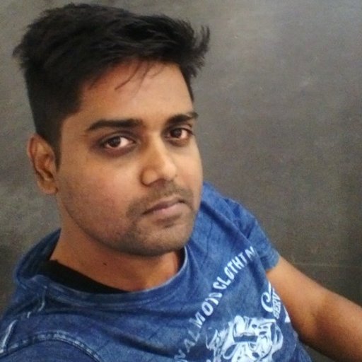 vikkiche's profile picture.