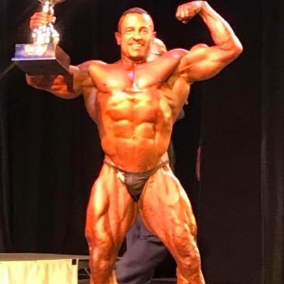 @Titans_Gym_ Owner | UKBFF 2011 U80 Champ | Arnold Classic 2012 U80 3rd | UKBFF U90 3rd Amateur Olympia 3rd. LAMuscle Sponsored Athlete | Tango Man