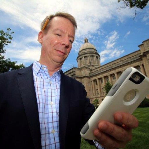 Recovering newspaper reporter | government communicator | Former journalist @Enquirer, @shanghaidaily and @centredaily | Attended @WKU