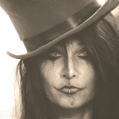 ipainthumans's profile picture. Currently interviewing new body painting models. Fav places worked: Los Angeles, US; Negril, Jamaica; Halifax, NS