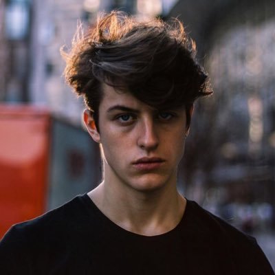 eliasrpgg's profile picture. 