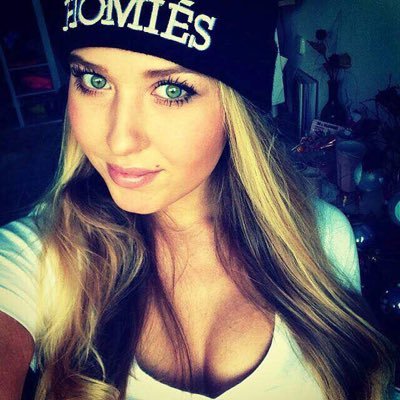 Am very good woman am new on social network.Am looking for only serious man💍 that will take care of me and make me smile very day!!!💋💅🏼👄