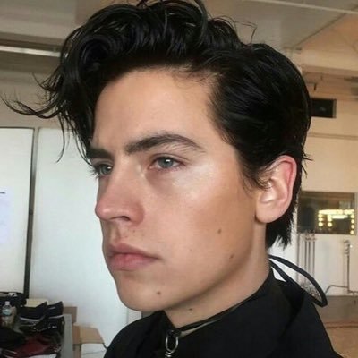 alexrpgnl's profile picture. jay.