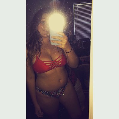 Profile Picture of Bianca (@vanderipe15) on Twitter