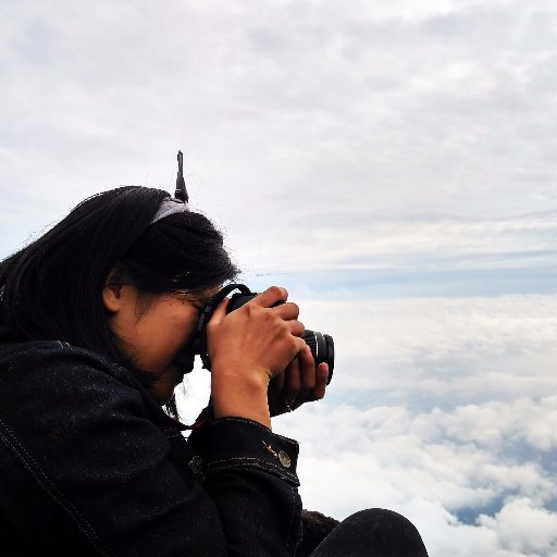 pratiwi_lely's profile picture. ® Adventuress💙
Amsal 3:6