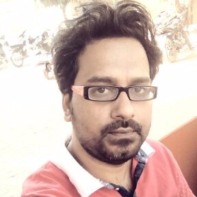 Graduated from Banaras Hindu University and currently Software Programmer in Noida