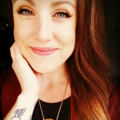 Graphic Designer. Fitness enthusiast. Printer. A bit of a hippie. Dog lover. Entrepreneur. Traveler.