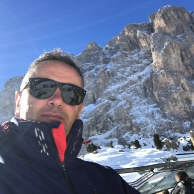 maucuc74's profile picture. 