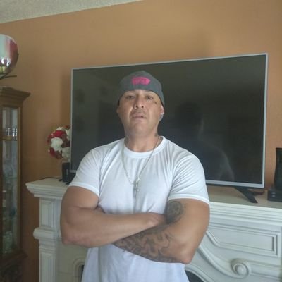 FlacoPereida's profile picture. Into fitness, love sports, boxing, football,love to play handball