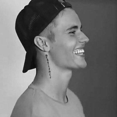 blondepassou's profile picture. 🌸vidinha de merda🌸