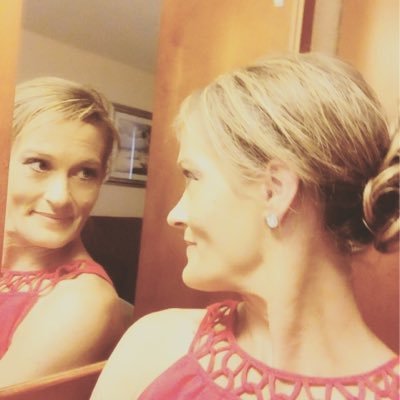 RobinMichelle40's profile picture. 