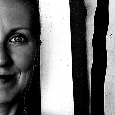 shadecate's profile picture. Little sister - for some reason watching you.