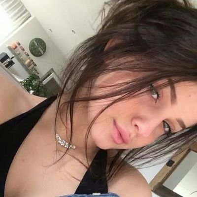 solitaireetseul's profile picture. rp dm 🐧