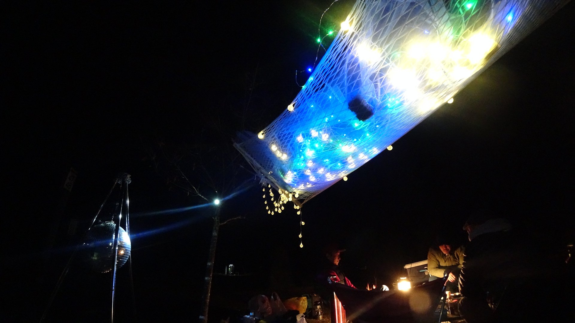 キャンプ、フェス、写真、音楽、コーヒー、旅、登山、日常
Camp / Fes / Photography / Music / Coffee / Trip / Climb // & daily Life
Spotify My Playlist