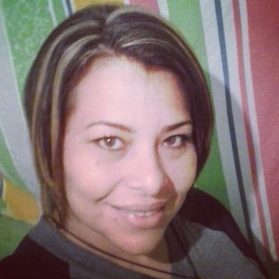 rosijluc's profile picture. Docente, me gusta la playa, la lluvia, leer, estudiar, amo a mis hijos y mi locura mis sobrinos. Confío en Dios mi Venezuela será libre!