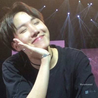 Por favor, retribua o follow seguindo @b_armyteam (é uma fã-base) // Please follow @b_armyteam