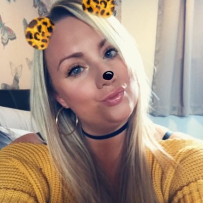 GillKeir's profile picture. Too blonde too much of the time... :):) xx