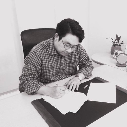 jjvaios's profile picture. 본업 : Artist. 부업 : Chief Digital Officer