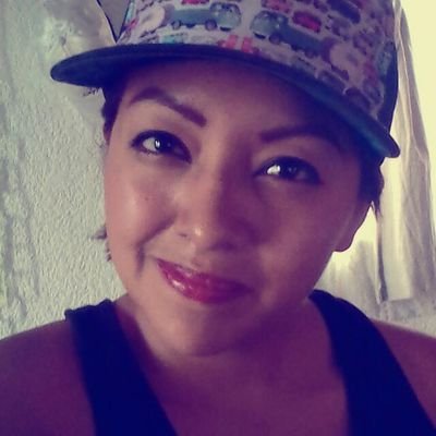 karlara38953577's profile picture. 🎶 en la academia militar enseñan medicina, y los banqueros ahora dan viviendas y comida ya nadie sabe ser feliz a costa de despojo ...🎵🌎👌🎶