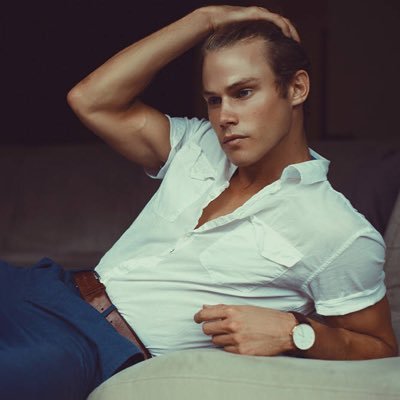 ThunderBolt0n's profile picture. 