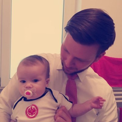 TrReinking's profile picture. 