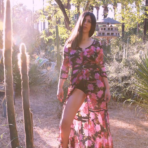 eleni_fm's profile picture. 