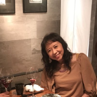 MTN_Miyusik's profile picture. 音楽療法士歴20年となった2015年12月、前身となる「MTN心のおしゃべり音楽工房」とそのまた前身であった「MTN世田谷対話音楽工房」のミッションを、「NPO法人 心のおしゃべり音楽工房」へと託しました。Facebookページ「音楽療法と心のおしゃべりカフェさんぽ。by NPO法人 心のおしゃべり音楽工房」も運営中。