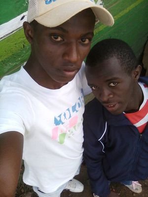am hiram gitau,21yrs old kenyan citizen,i love playing football.watching muvz and soaps