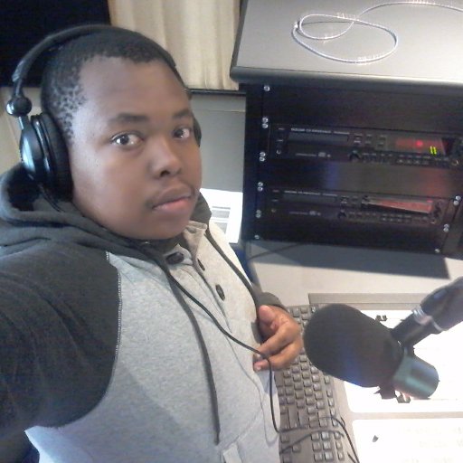 Always Hustle hard | Journalist/CNI | The next radio take over | radio junkie  | Humbled niqqa | Mention for a follow back