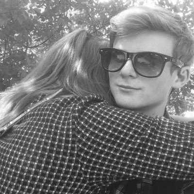 8tewTd's profile picture. Игры Игры