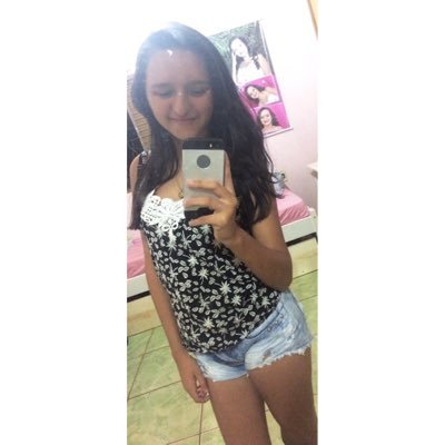 vanessamirand30's profile picture. 