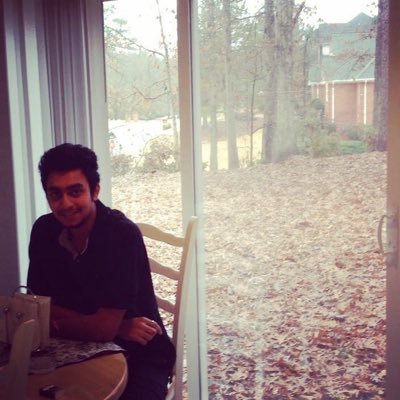 TahaQu's profile picture. 