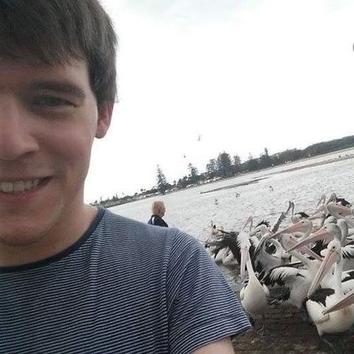 douglasyoung's profile picture. I like sitting.