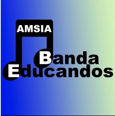 Banda de Educandos de la Escuela de Música de Armilla, paso previo a acceder a la @BandadeArmilla. Bajo la dirección de Víctor J. Rodríguez