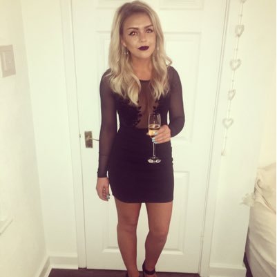 ChloeBott_'s profile picture. snapchat:chloebott1