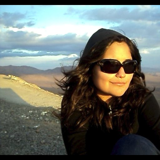 Aracelly_FHC's profile picture. Nacida, criada y malcriada en Antofagasta. Una ciudad reseca en la tierra y abundante de estrellas el cielo. =)