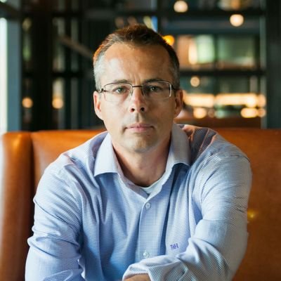 ★ Digital Marketing Consultant ★ SEO, Paid, Social & Strategy. Father of 2, who loves all things Spanish and the outdoors | 😎