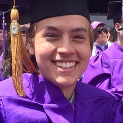 slflmeaniela11's profile picture. follow @hallykatee if i followed u // dm me if u want sumthing retweeted with alot of acc // i have celeb DMS i can trade for ffs!!!