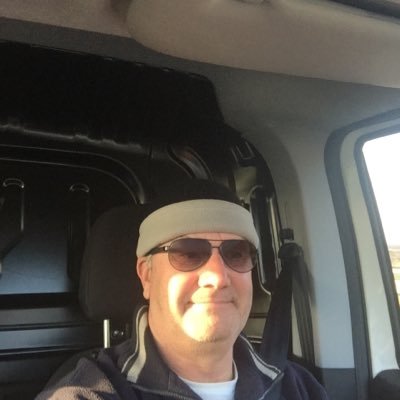 TSnelkoerier's profile picture. 