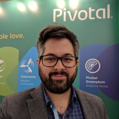 Consultor de Big & Fast Data, físico, filósofo e cervejeiro nas horas vagas.