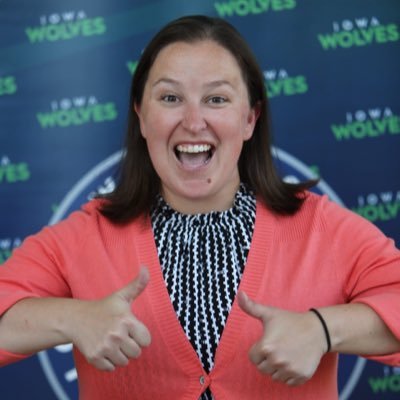 Proud Virginia gal. VP of Operations for the Iowa Wolves, proud affiliate of the MN Timberwolves! Special ❤️ for former Iowa Energy & Roanoke Dazzle. #DazzRight