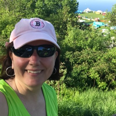 Wife, Mom, sports-mom, internal audit professional. Red Sox & Patriots Fan. #GiveThanksByGivingBack https://t.co/9VeNbgoeos