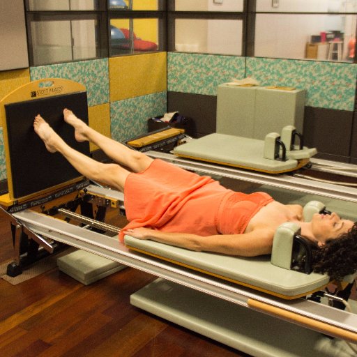Pilates Art Performance Fusion | High quality Pilates at affordable prices. Come visit us! Ravenswood/ Lincoln Square.