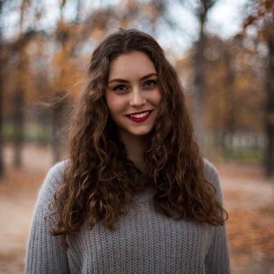 RiouClementine's profile picture. Etudiante @EFAP_ @MBADMB #MBADMB #communication ex assistante #relationspresse @InstitutEsthederm et @CRCcommunication passionnée #cosmetiques #equitation