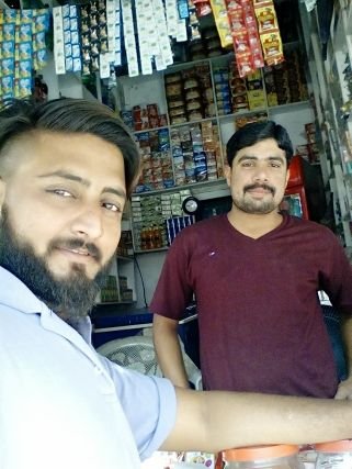 AdeelSouni's profile picture. Sangl