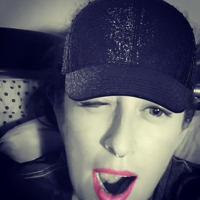 EyesBass's profile picture. art, music, entertainment, more music, more art, love, apparently being weird, nature walks and sleeps, photography, and my babe. xxx