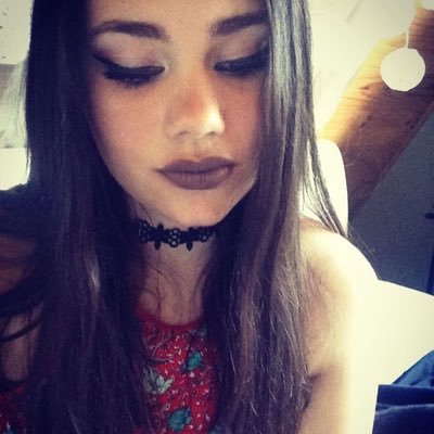 kara_indigo's profile picture. Heyooo, I music a bit 🎸🎼